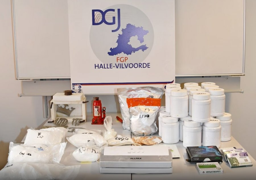 Mbushnin makinat me drogë në garazhe nëntokësore, policia belge dhe franceze çmontojnë rrjetin shqiptar