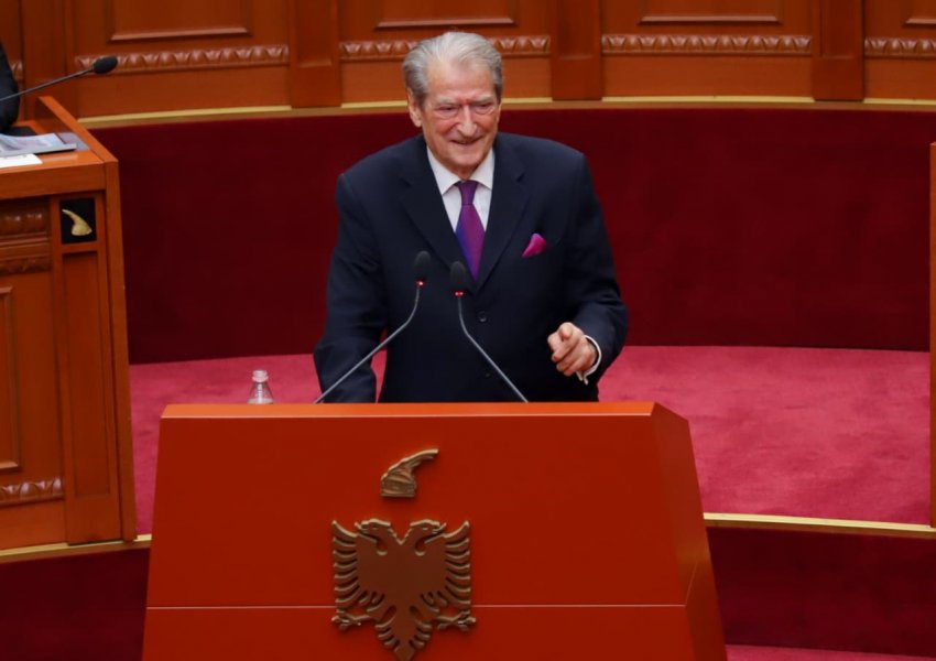Berisha: Vendosni në agjendë ligjet që kërkojnë protestuesit dhe kanë mbështetjen e plotë të Parlamentit Evropian