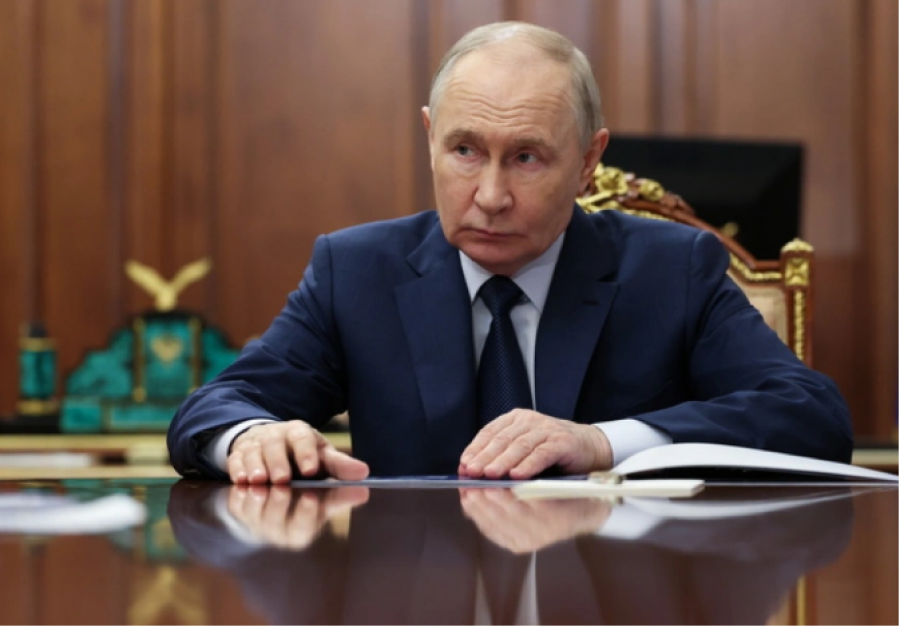 Putin vendos rregulla të reja për hapësirën ajrore, kufizon fluturimet pranë Moskës