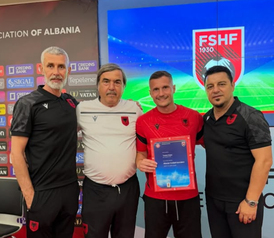 FOTO/ Dy ish-futbollistët e Kombëtares marrin licencën UEFA A për trajner