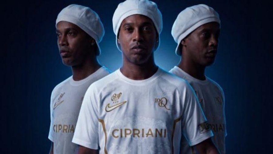 Ronaldinho: Ravenna? Më 23 qershor do të ketë një njoftim me shumë surpriza