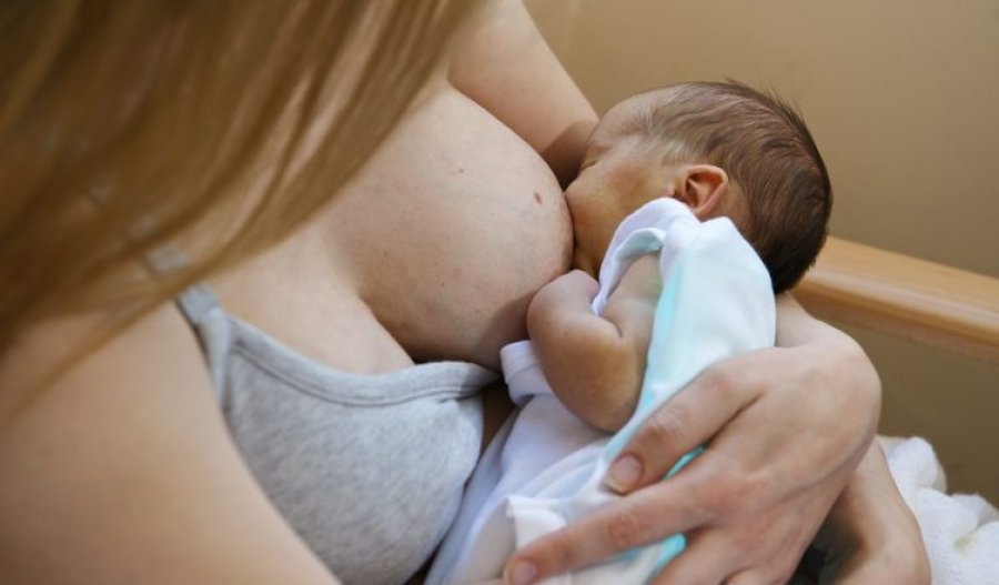 Bazohuni në përvojën e mamasë tuaj, 8 këshilla për nënat e reja