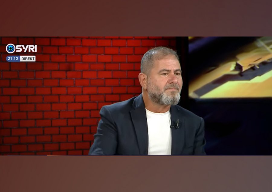 VIDEO  Shkullaku  Brenda partisë së autokratit të çmendur s guxon njeri t i thotë Ramës  o idiot  ik se more në qafë Shqipërinë