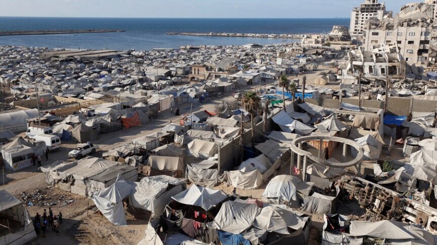 Zonat e zhvendosjes/ OKB paralajmëron për kushte të tmerrshme në Gaza, 1,7 milion palestinezë përballen me mungesa
