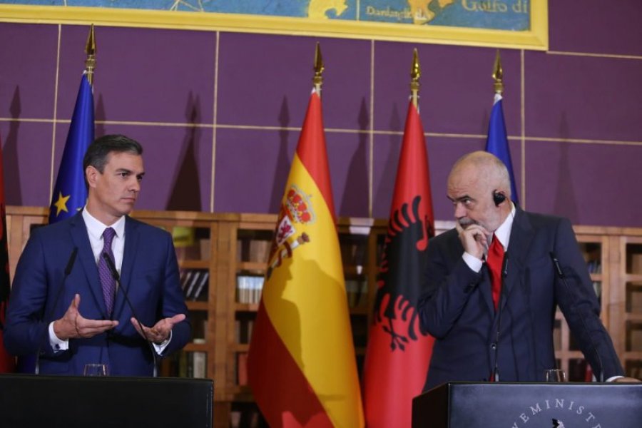 Sanchez dhe Rama nën presion: Skandale, protesta dhe një krizë konsensusi