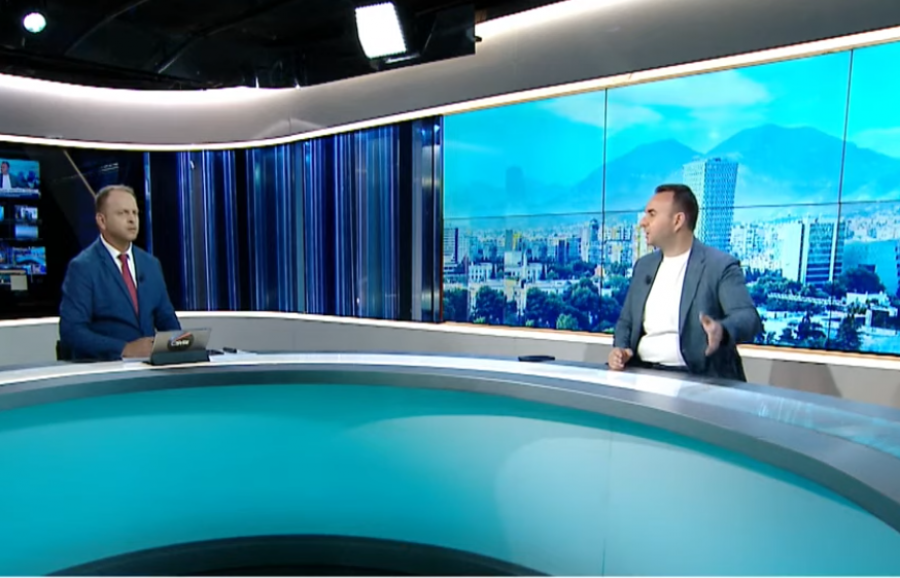 Komentet në medien ndërkombëtare  FT   Balliu  Rama punon me mafian  është një  bandit  një  kriminel 