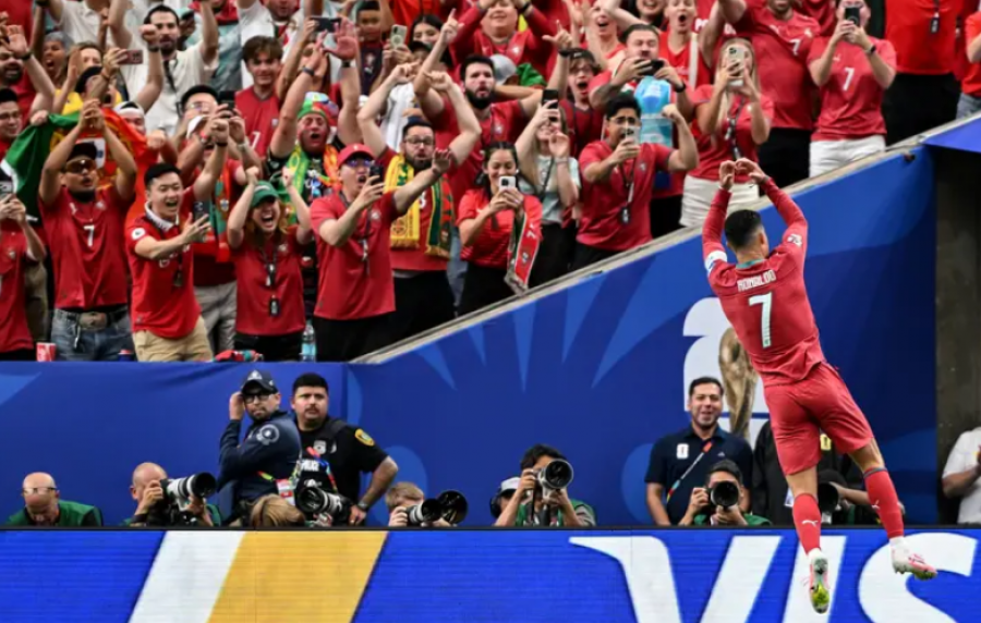VIDEO/ Portugalia shpërthen me ‘manita’ ndaj Uzbekistanit, dygolësh nga Ronaldo