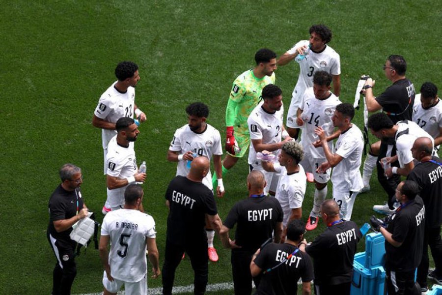 E papritur për Egjiptin para ndeshjes me Iranin, i ndalohet hyrja në qytetin amerikan 
