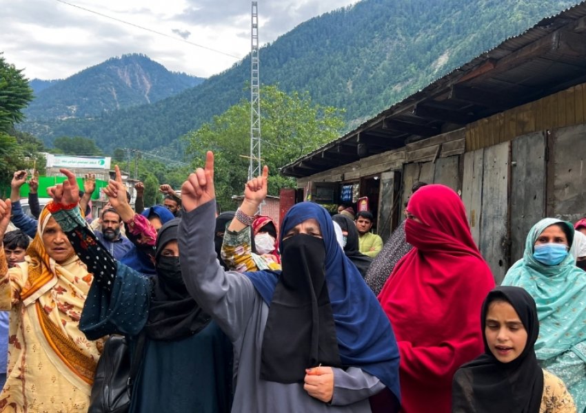 BBC: Gruaja franceze e mbajtur peng nga burri i saj për 12 vjet, shpëtohet në Pakistan