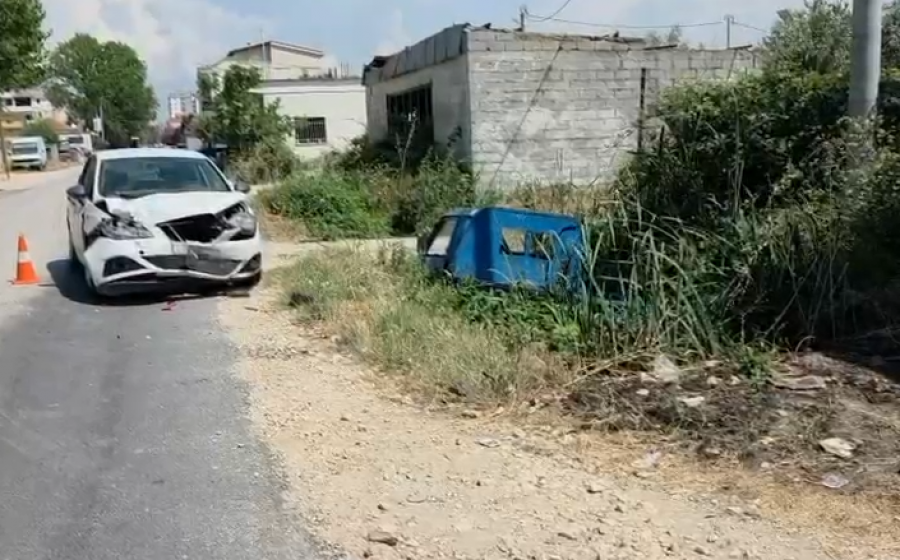 Aksident në aksin Fier Seman  përplasen dy mjete  plagosen dy persona