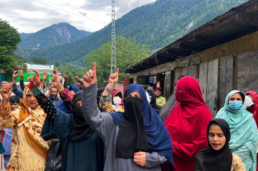 BBC: Gruaja franceze e mbajtur peng nga burri i saj për 12 vjet, shpëtohet në Pakistan