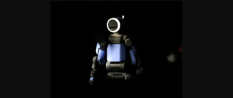 Greva e parë kundër robotëve: 30 mijë punonjës kundër futjes së humanoidëve në fabrikë