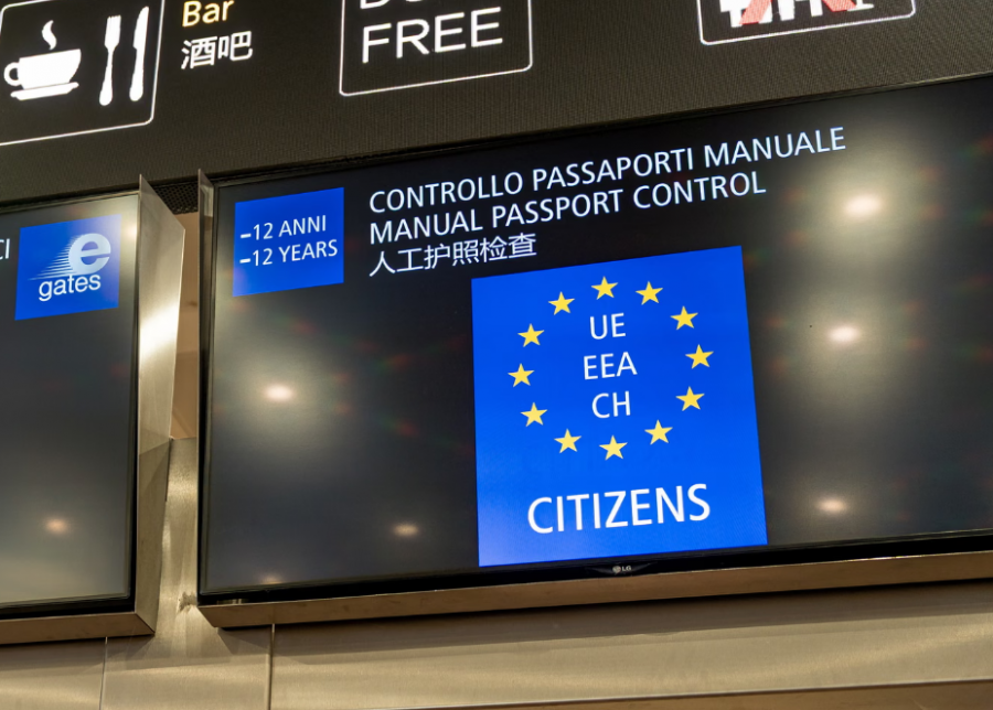 aeroportet-e-romes-do-te-pezullojne-sistemin-e-ri-ees-gjate-veres-shkak-fluksi-i-larte-i-pasagjereve