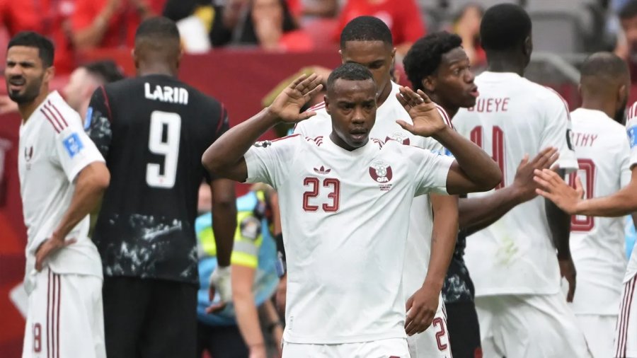 I theu këmbën kundërshtarit në Botëror, futbollisti i Katarit pezullohet nga FIFA