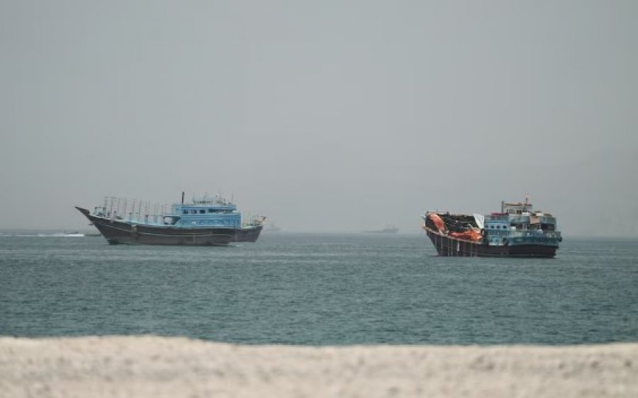 Sulmi ndaj anijes pranë brigjeve të Omanit, OKB pezullon operacionin e shoqërimit në Hormuz