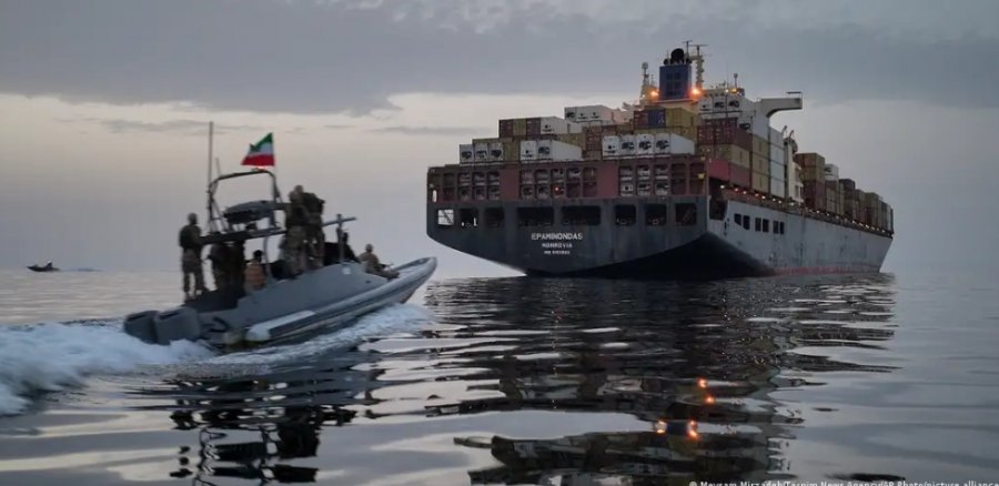 SHBA dhe Irani sulmojnë njëri tjetrin