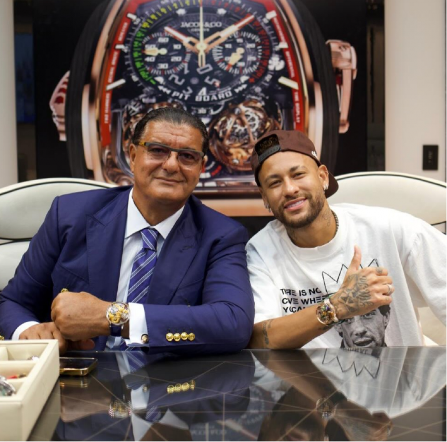 Neymar shfrytëzon pushimin në New York  i bën vetes dhuratë një orë prej 1 milion dollarësh