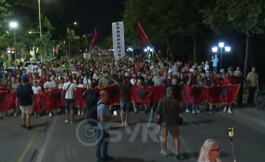 SYRI TV  Dita e 27 të e protestave anti qeveritare  qytetarët  Dorëheqja e Ramës  e padiskutueshme