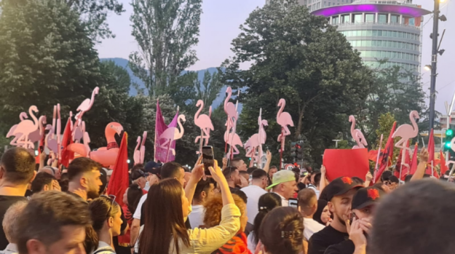 Diaspora shqiptare i shkruan kancelarive evropiane  Mjaft i mbyllët sytë përpara korrupsionit
