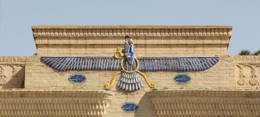 historia-e-iranit-nga-kiri-i-madh-te-grushti-i-shtetit-i-vitit-1953-i-mbeshtetur-nga-cia
