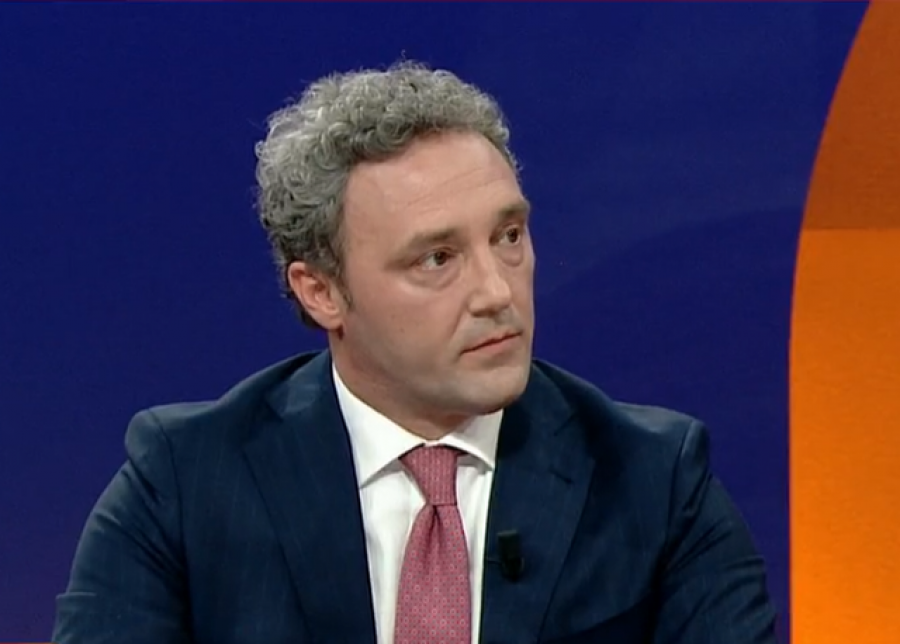 Spahia-Ramës: Kush është qen që leh o kryehajdut? Pacientët, familjarët e pacientëve apo mjekët 