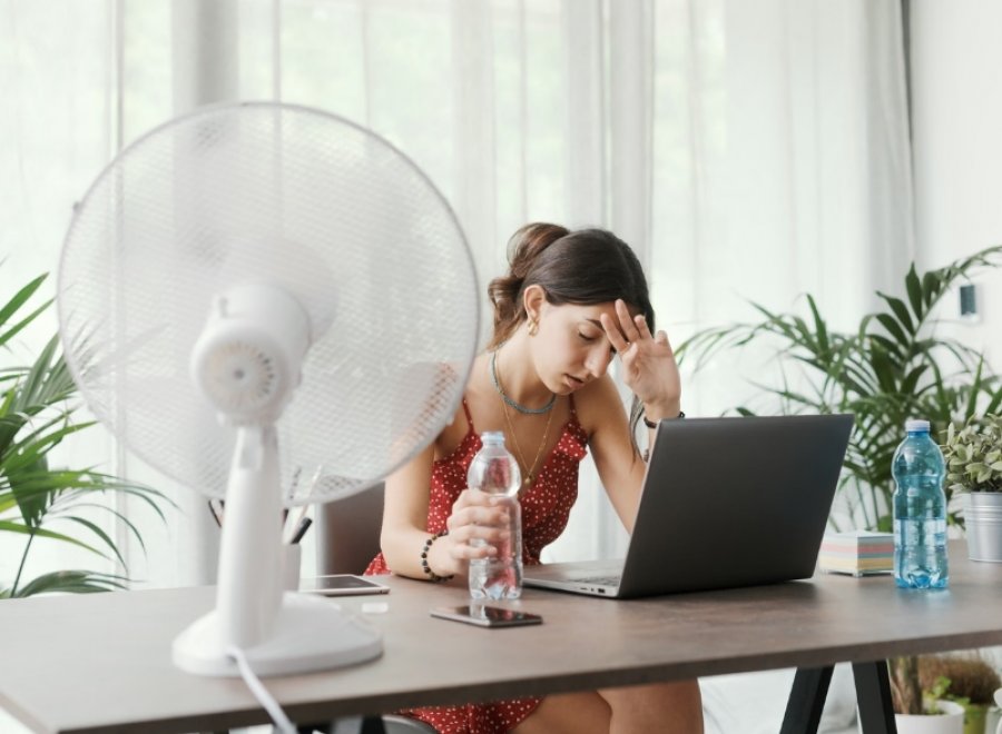 Si të parandaloni uljen e produktivitetit në punë gjatë vapës - cila është zgjidhja?