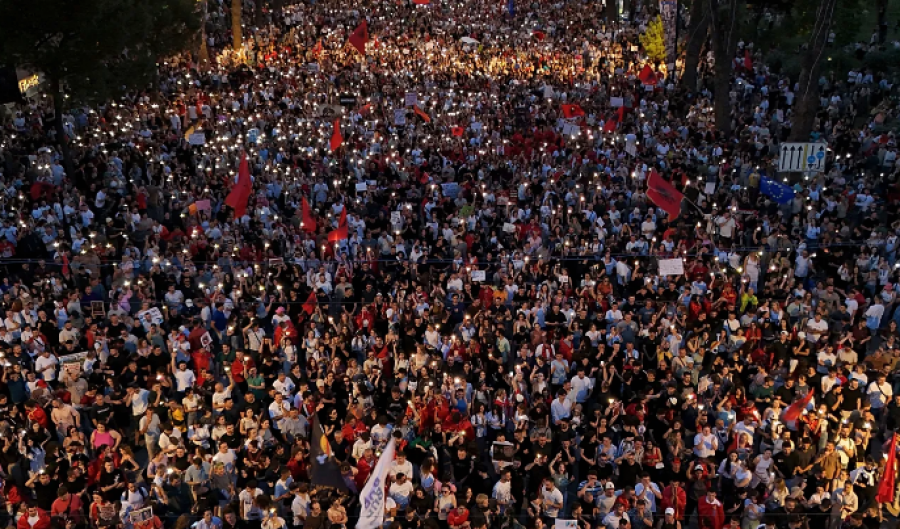 Protesta e 31-të kombëtare, dy tubime nesër: në orën 10:00 para Parlamentit dhe në 19:00 para Kryeministrisë