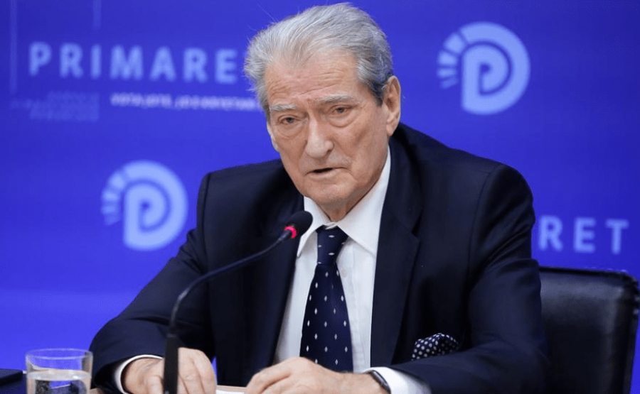 Berisha publikon videon: Plasi edhe në urbanët e Tiranës