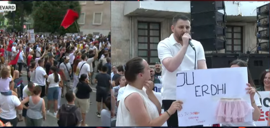 Qytetari: Shqiptarët prej 31 ditësh në protestë kundër qeverisë, presidenti vendit luan guralec në Kirgistan