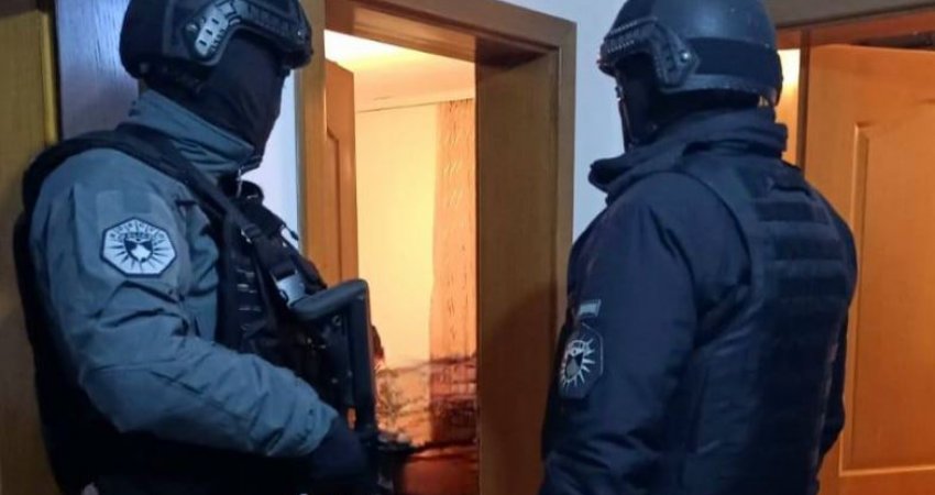 Operacion ndërkombëtar në Kosovë kundër krimit kibernetik, arrestohen tre persona