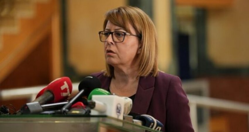 Bajrami: Të anulohet testi i maturës, qe gjashtë vjet po përsëritet i njëjti dështim