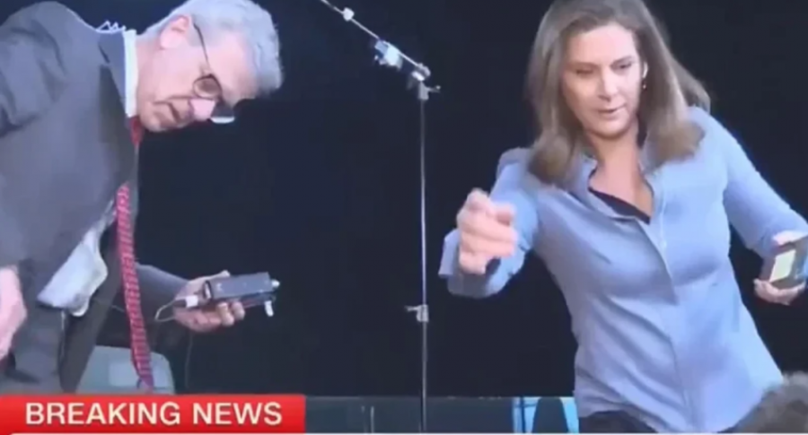 Sirenat në Tel Aviv ndërpresin transmetimin e CNN, gazetarja dhe intervistuari shkojnë në strehimore