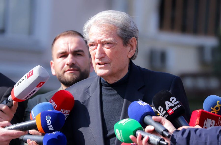 Berisha: Operacioni ndaj Iranit duhet të vazhdojë deri në mposhtjen e regjimit