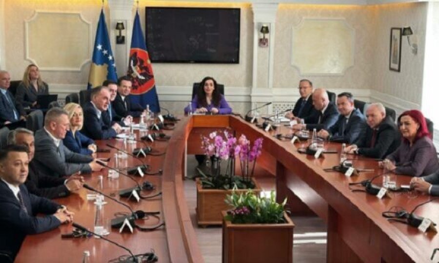 Osmani do të presë në takim liderët partiakë nga ora 13:00 për caktimin e datës së zgjedhjeve