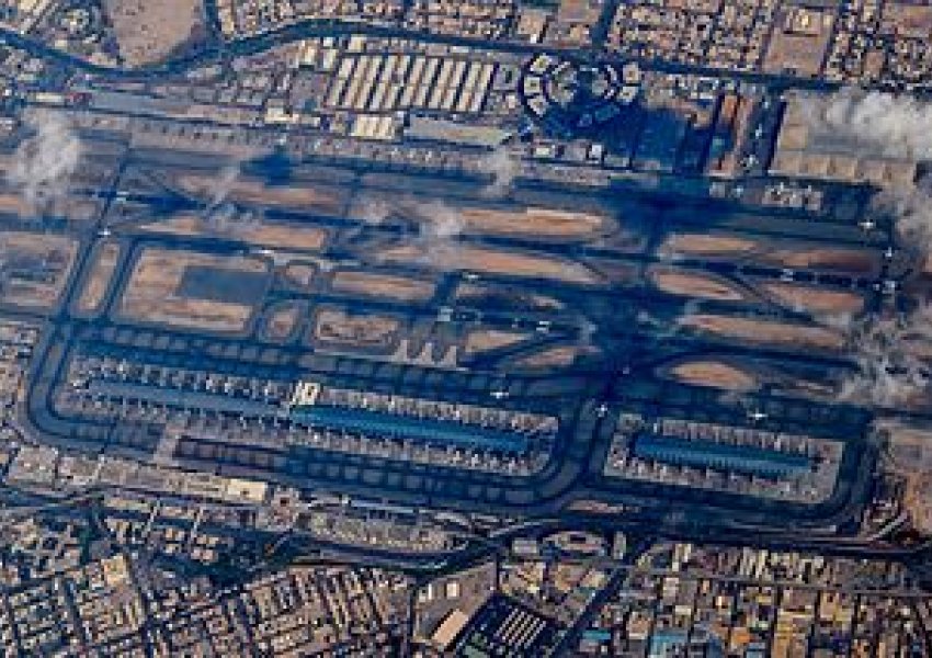 Alarm sigurie në Abu Dhabi, evakuohet Aeroporti Ndërkombëtar Zayed pas kërcënimit me raketa