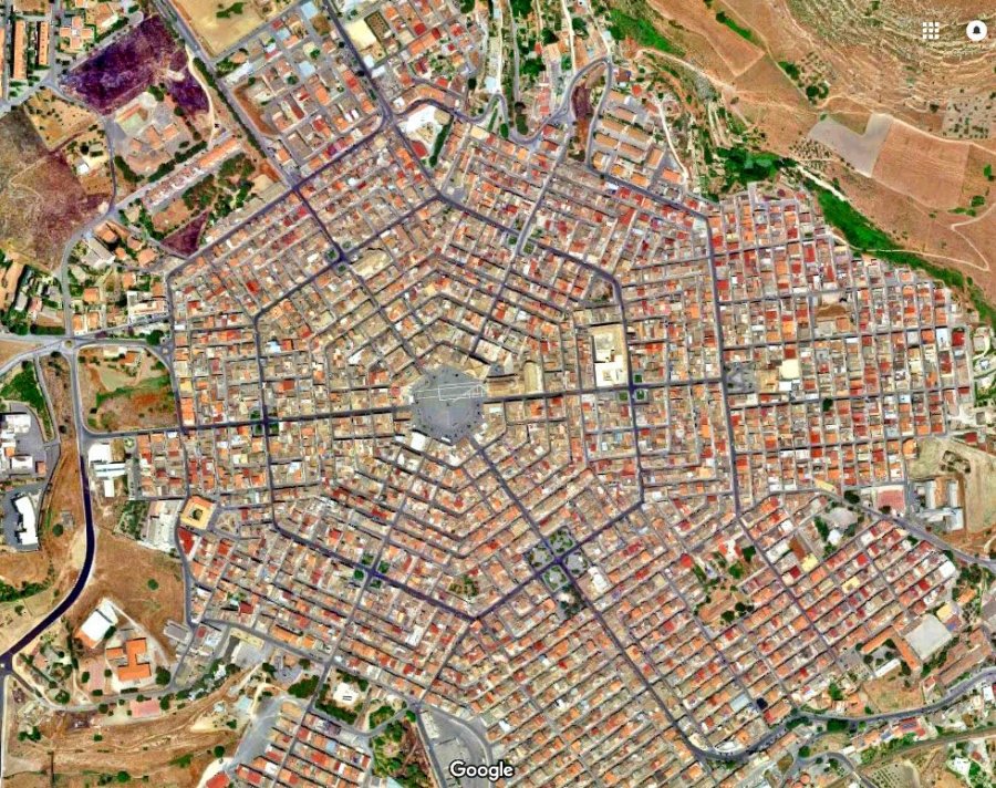 Gjashtëkëndëshi i përsosur - një qytet italian ideal për dashamirësit e gjeometrisë