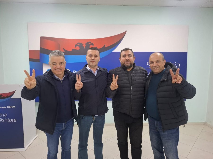 EMRAT/ Zgjidhen kryetarët e rinj të PD në Berat, Skrapar dhe Dimal