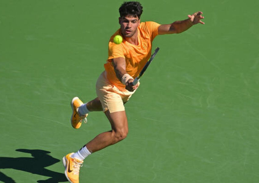 Alcaraz dominon Cas[er Ruud dhe kalon në çerekfinale në Indian Wells, eliminohet Djokovic