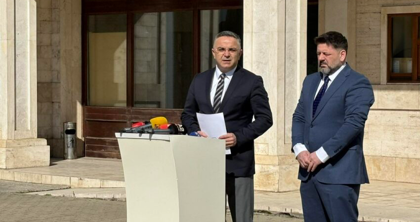Tahiri: Nuk guxon opozita të shkojë nga një gabim në gabimin tjetër