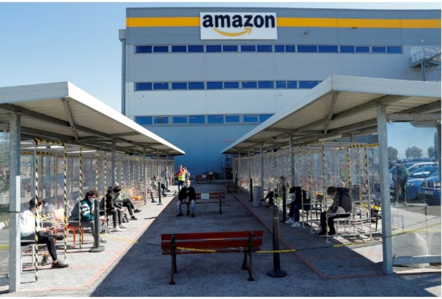 Prokurorët italianë kërkojnë gjyq për Amazon dhe katër drejtues të tjerë të kompanisë për evazion fiskal prej 1.4 miliardë dollarësh