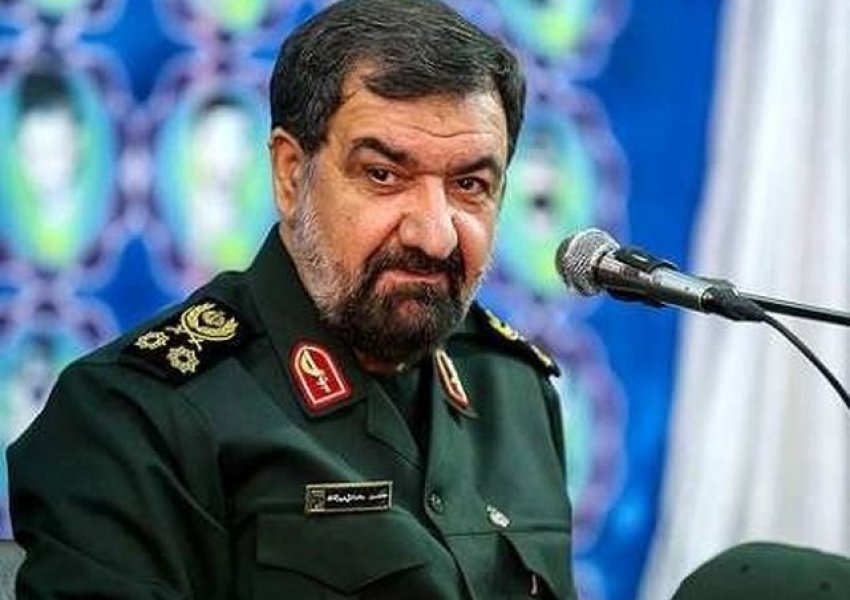 Irani paralajmëron SHBA-në: Ngushtica e Hormuzit nuk do të hapet pas sulmit në ishullin Khargo, tërhiquni