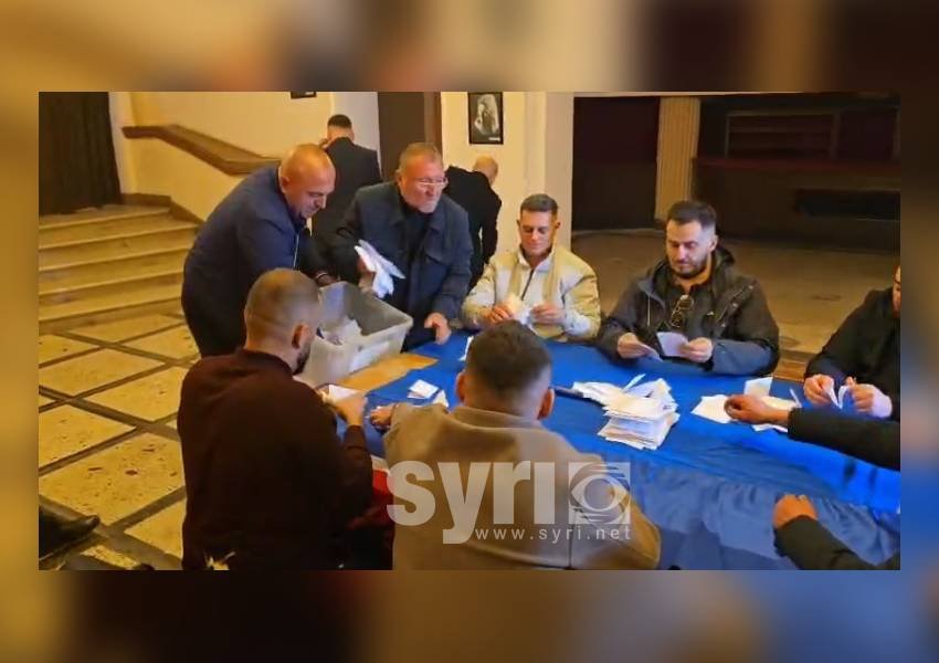 Zgjedhjet për kreun e PD, Shkodër/ Përfundon votimi, nis numërimi
