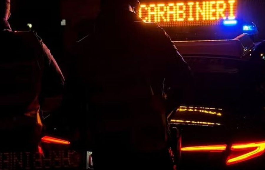 'Ku ndodhet kasaforta'/ Me armë në kokë, çifti i sipërmarrësve grabiten nga 4 persona të maskuar! 