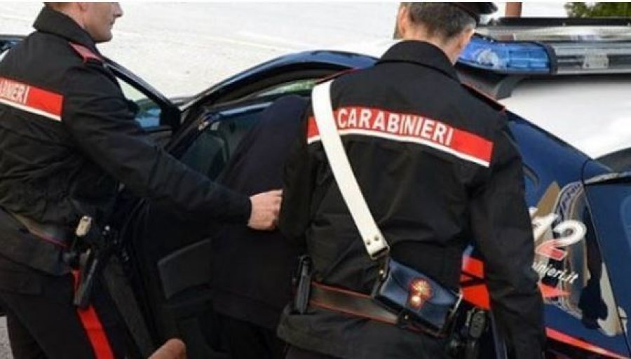 Ekstradohet drejt Italisë shqiptari i shumëkërkuar,i akuzuar për trafik kokaine