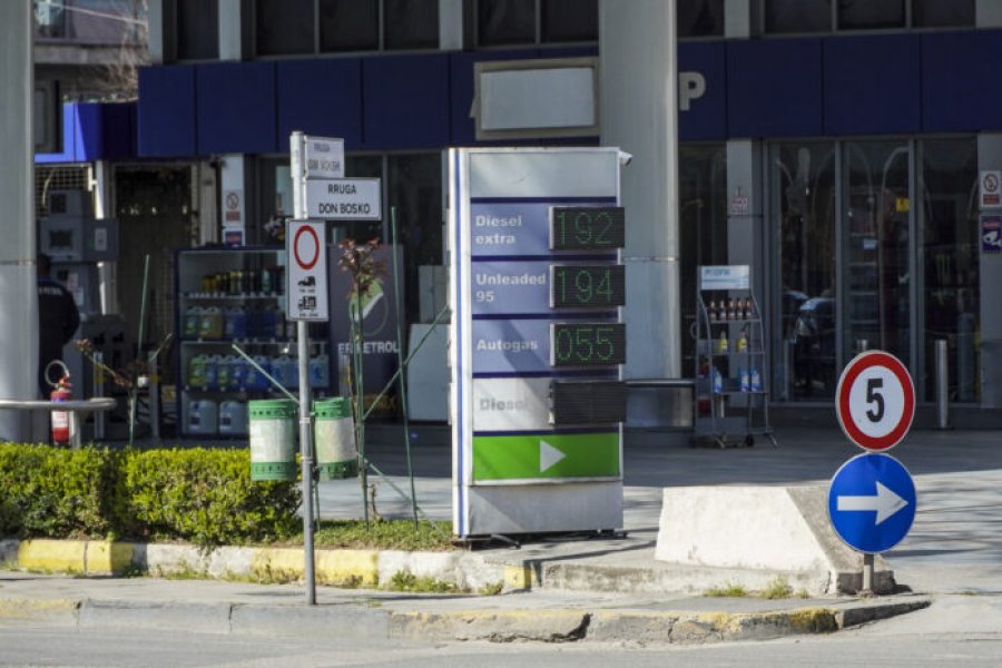 Krizat kapin krizën, ligji për rezervat e naftës u premtua që para 7 vitesh