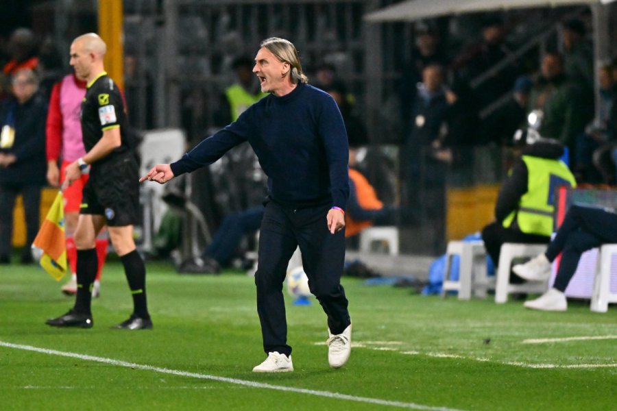 Klubi i Serie A shkarkon trajnerin