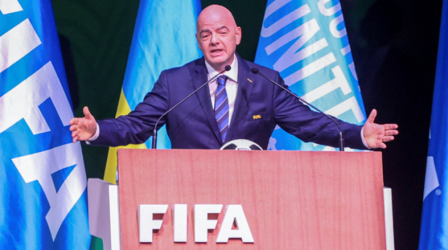 FIFA refuzon kërkesën e Iranit, Infantino: Nuk zgjidhim konfliktet, Botërori do të zhvillohet sipas planit