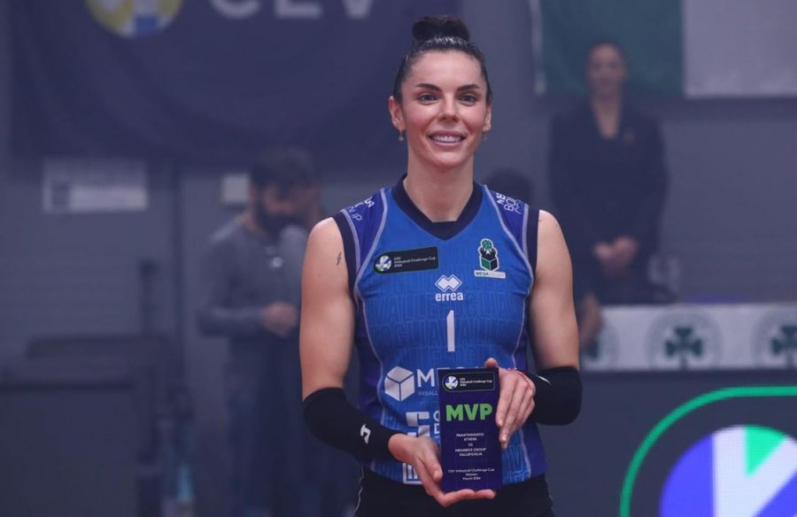 Volejbollistja shqiptare shpallet kampione e Europës me skuadrën italiane dhe lojtarja më e mirë e turneut
