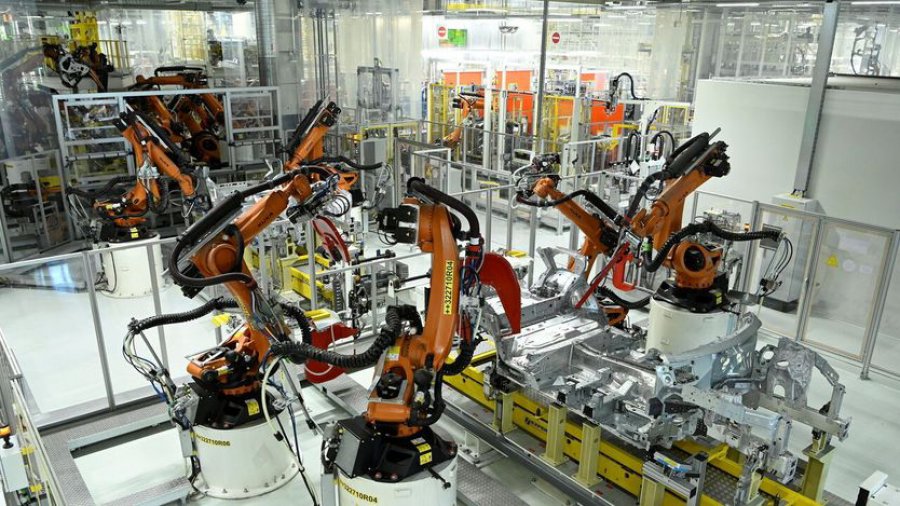 Pse një cep i industrisë automobilistike europiane vazhdon të lulëzojë
