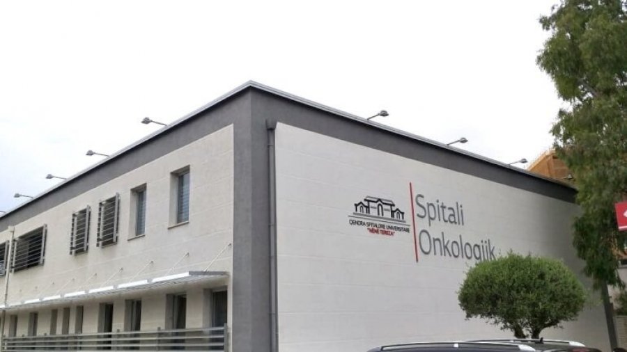 Skandal në Onkologjik/ Pacientëve u shtyhet kimioterapia për shkak të pushimeve